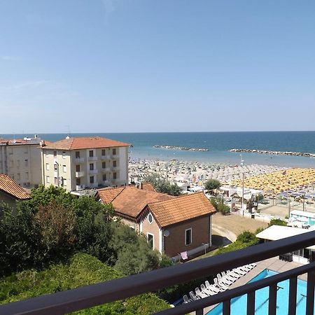 Hotel Sorriso Bellaria-Igea Marina Exterior foto