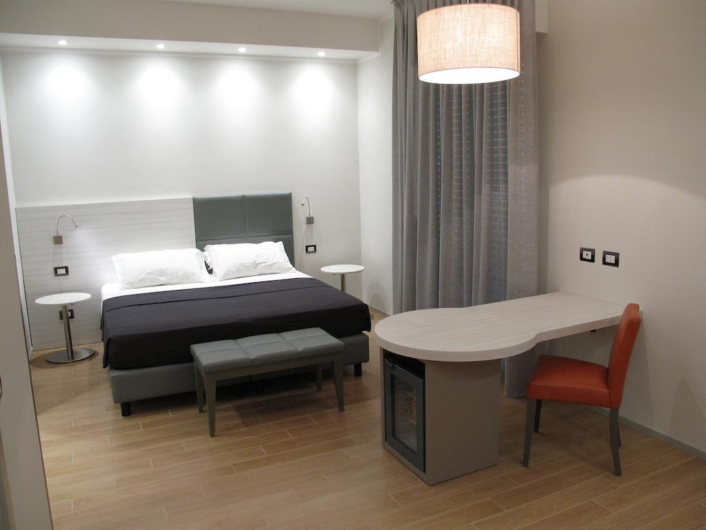 Hotel Sorriso Bellaria-Igea Marina Zimmer foto